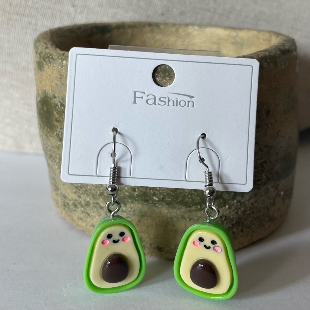 New Cute Avocado Dangle Pierced Earrings